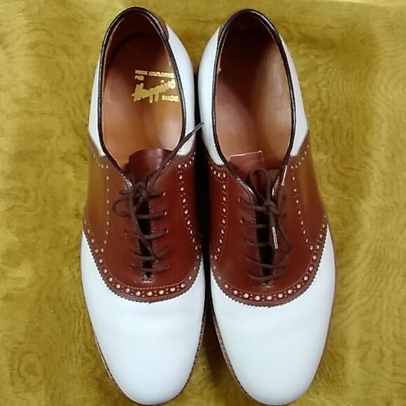 VTG, LEATHER HUGGINS ESTILY PACHUCO MEN'S FLAT MEN SHOES SIZE 8.5 - Picture 1 of 12